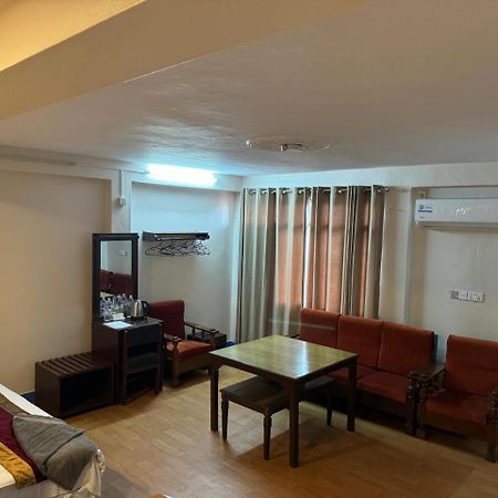 Hotel Silver Jubilee Κατμαντού Εξωτερικό φωτογραφία