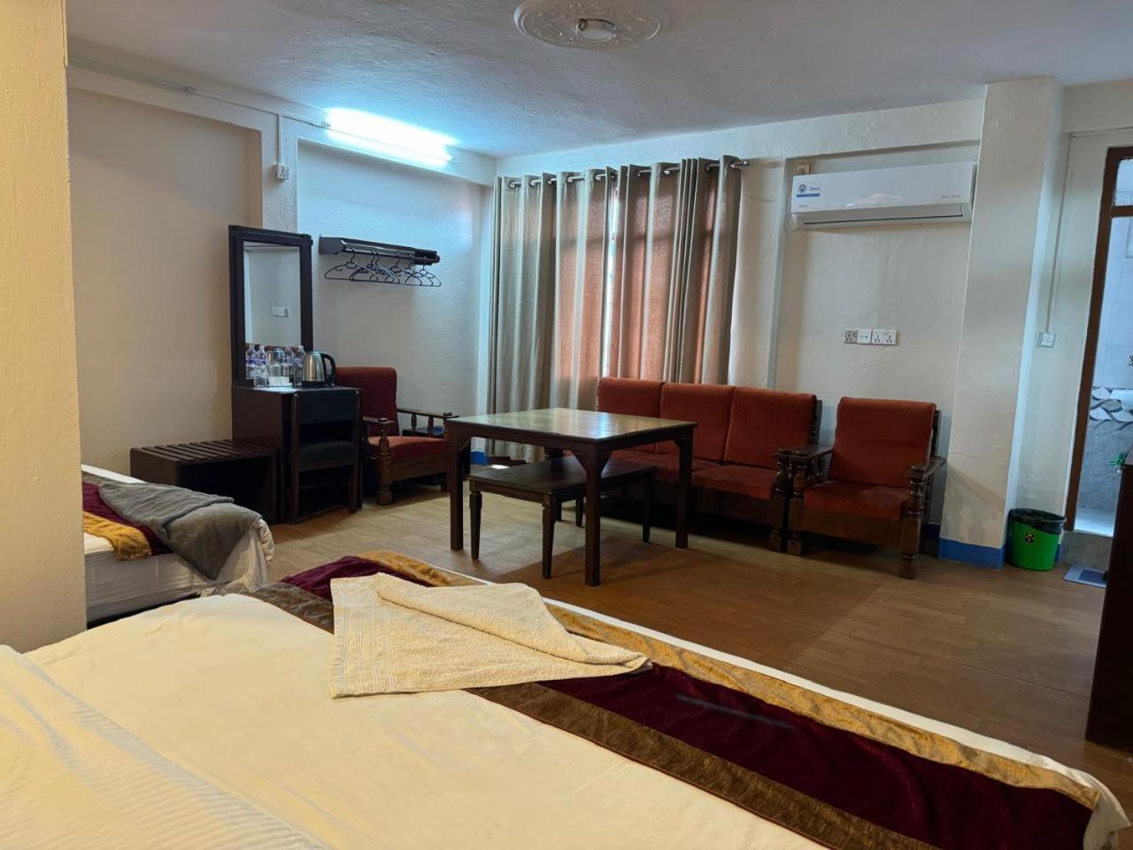 Hotel Silver Jubilee Κατμαντού Εξωτερικό φωτογραφία